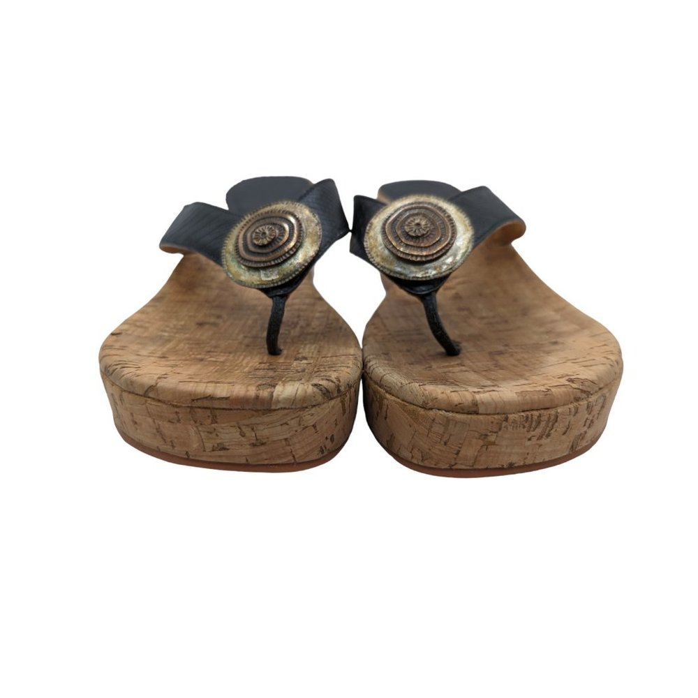 Carla Women's Wedge Sandal Shoes Embossed Lizard Leather Black Thong Size 9 US - Picture 2 of 8